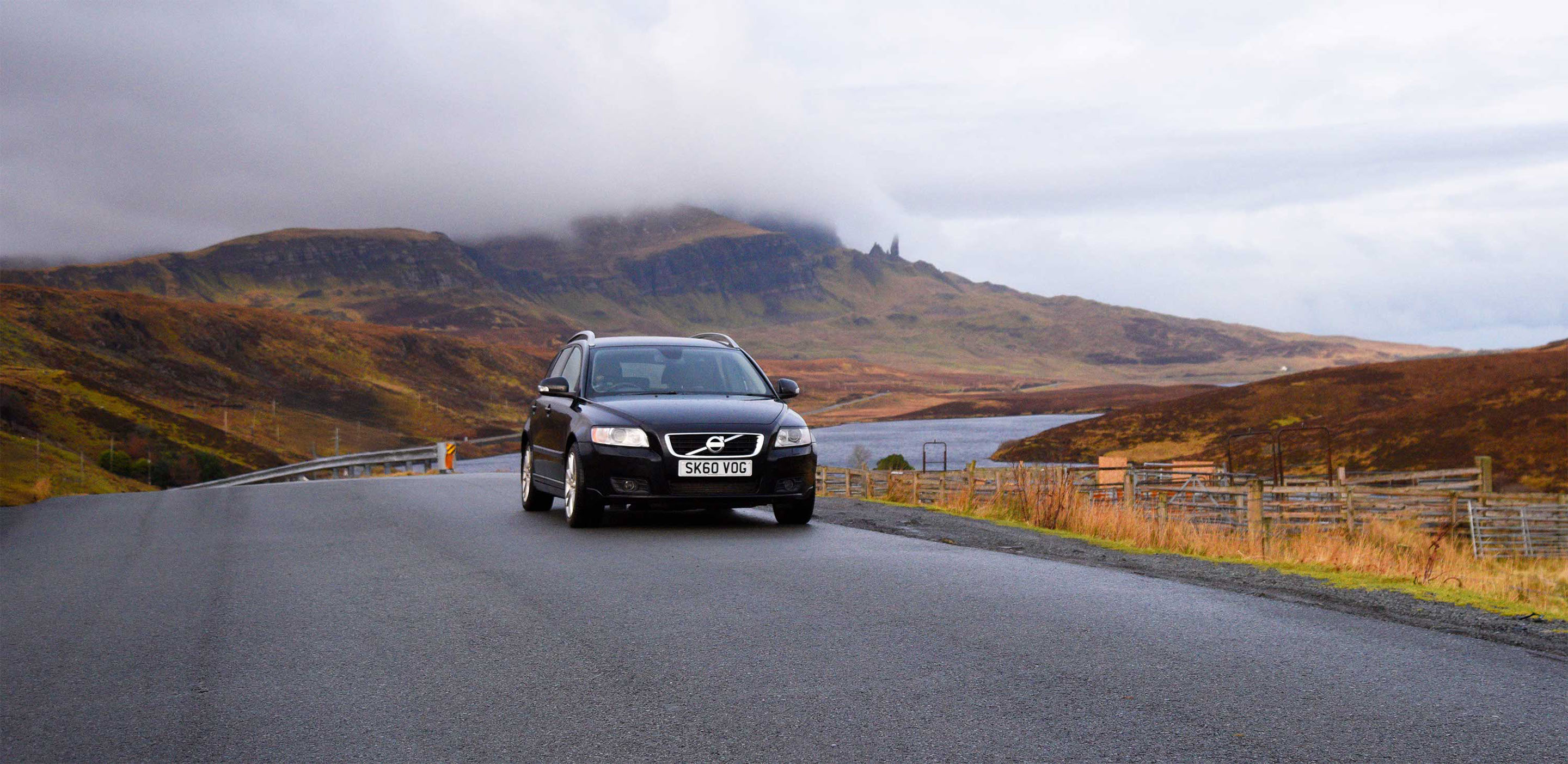 Enjoy island tours of the Isle of Skye and visit the Old Man of Storr on a tour with Dunvegan Taxis