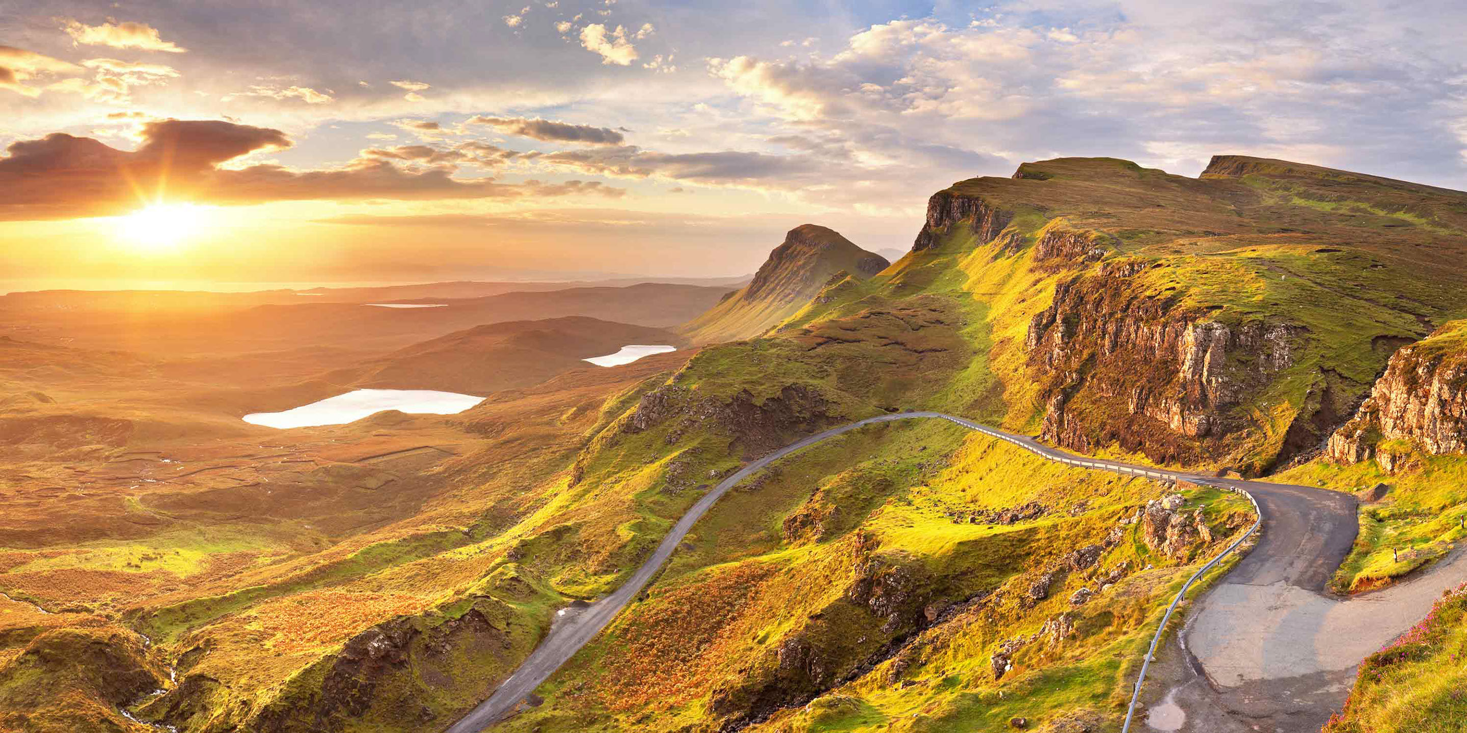 Explore The Quiraing when you book a tour with Dunvegan Taxis on the Isle of Skye